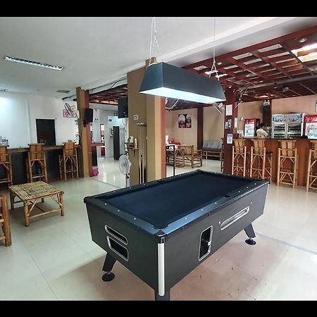 P & T Hostel Bangrak pláž Exteriér fotografie