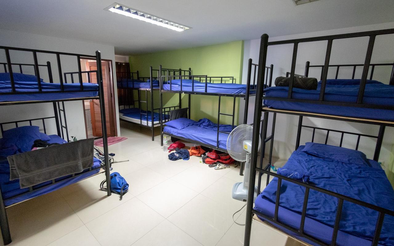 P & T Hostel Bangrak pláž Exteriér fotografie